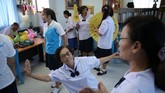 Di Thailand, lansia sendiri menjadi salah satu kelompok demografi yang harus jadi perhatian pemerintah. Berdasarkan data bank dunia, pada 2040 nanti Thailand akan memiliki porsi penduduk usia tetua tertinggi di Asia bagian Timur. (REUTERS/Athit Perawongmetha)