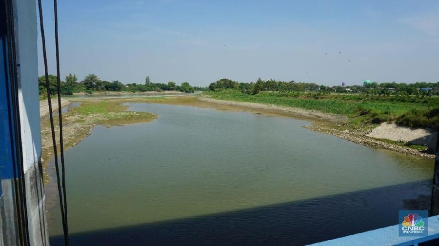 Kapasitas floodway akan diperbesar dari 640 meter kubik per detik menjadi 1.000 meter per kubik. 