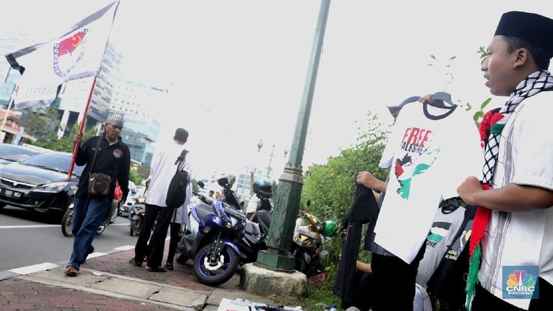 Pedagang atribut Palestina meraup keuntung dari aksi demonstrasi 11 Mei 2018.