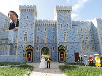 Imutnya Miniatur Pernikahan Pangeran Harry  di Legoland