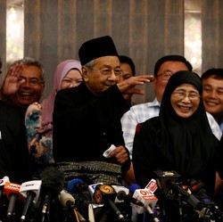 Benci-Cinta-Benci, 2 Tahun Drama Anwar Ibrahim & Mahathir