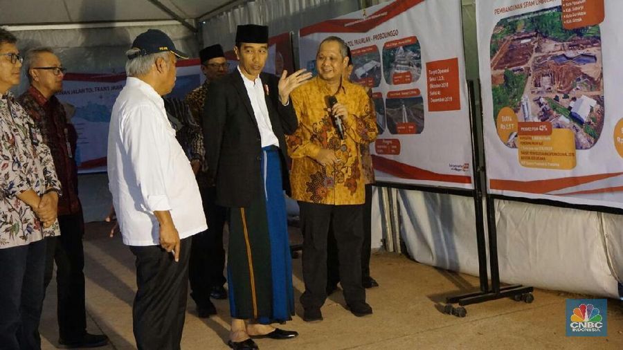 Impor Infrastruktur Bebani Rupiah