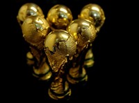 Bisnis Piala Dunia: Siapa Untung? Berapa Keuntungannya?
