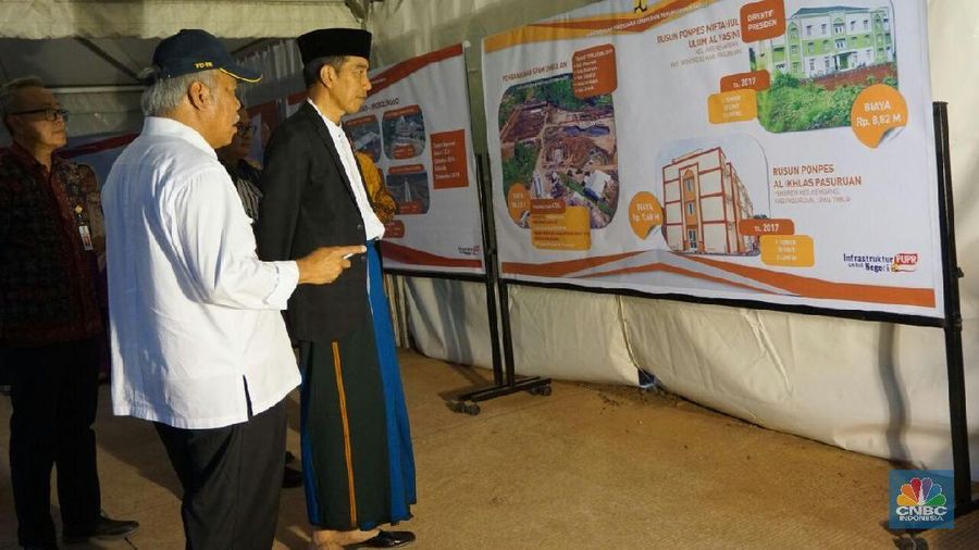Presiden RI Joko Widodo hari ini meninjau langsung progres pembangunan ruas tol Gempol-Pasuruan Seksi II.