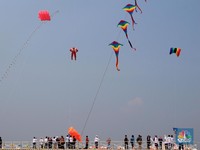 Keseruan festival layang-layang di Tanjung Lesung