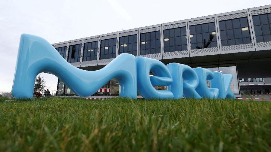 Merck akan fokus mengebangkan bisnis di bidang science dan teknologi dan bisnis biopharma (obat resep).