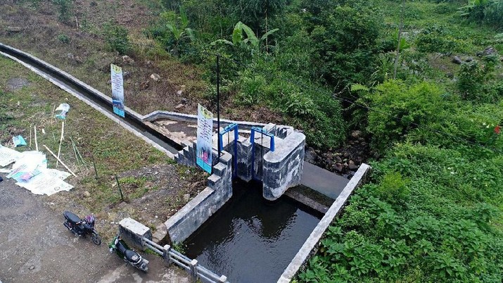 pembangkit listrik tenaga mikrohidro (PLTMH) pembangkit listrik tenaga mikrohidro (PLTMH)