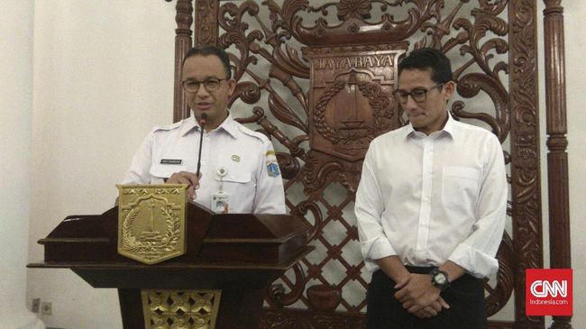 Anies-Sandi Rayakan Malam Takbiran di Lokasi Berbeda