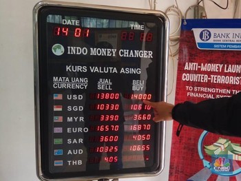 Pukul 13:00 WIB: Dolar AS Menguat ke Rp 14.005