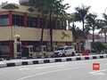 VIDEO: Mapolda Riau Diserang, Terduga Gunakan Mobil Putih