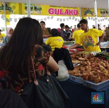 Foto: Bulan Ramadan Pedagang Takjil Raup Untung  Berlipat