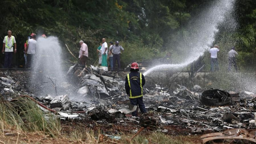 Kedua kotak hitam diperkirakan akan segera diserahkan ke para penyelidik kecelakaan pesawat Boeing 737 di Kuba yang menewaskan 110 orang itu.