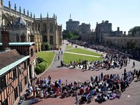 Melihat Ramainya Suasana Windsor Jelang The Royal Wedding
