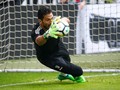 Buffon Tes Medis Bersama PSG Hari Ini