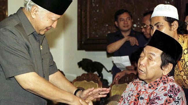 Soeharto dan Gus Dur Tak Diusulkan Jadi Pahlawan Nasional