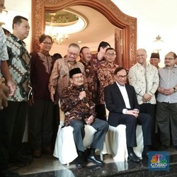 Temu Kangen, Ini yang Dibicarakan Habibie & Anwar Ibrahim