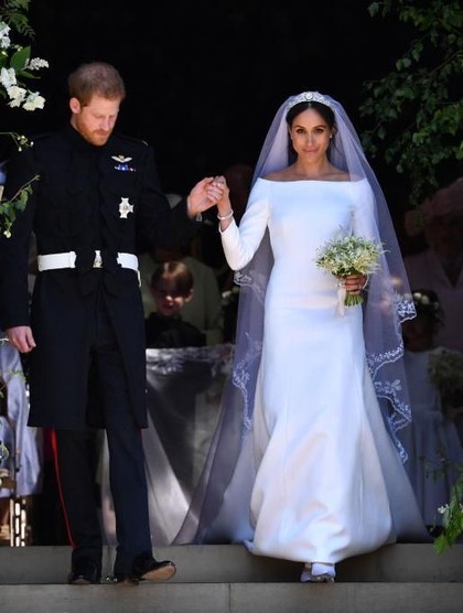 Viral, 6 Kemiripan Pernikahan Meghan Markle dengan Kisah Cinderella 1 Viral, 6 Kemiripan Pernikahan Meghan Markle dengan Kisah Cinderella 1