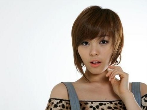 5 Artis K-pop yang Pensiun dari Dunia Hiburan dan Pilih Jadi Orang Biasa 5 Artis K-pop yang Pensiun dari Dunia Hiburan dan Pilih Jadi Orang Biasa