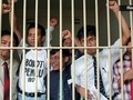 VIDEO: Pesta Bebek Rayakan Lengsernya Soeharto dari Balik Bui