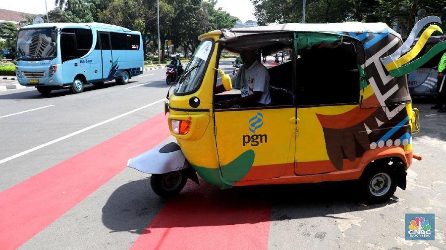 Asing melakukan aksi jual saham PGAS pada hari ini dengan nilai jual bersih Rp 12,59 miliar.