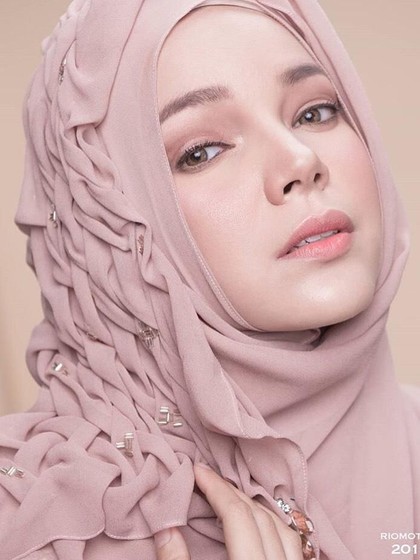 Viral, Foto Dewi Sandra Tanpa Edit yang Bikin Netizen Takjub Viral, Foto Dewi Sandra Tanpa Edit yang Bikin Netizen Takjub