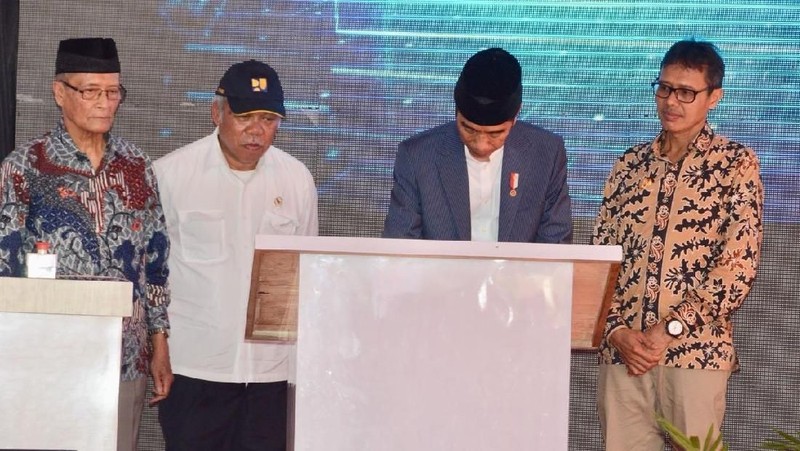 Rusun yang dibangun tahun 2017 tersebut setinggi tiga lantai terdiri dari 12 unit kamar