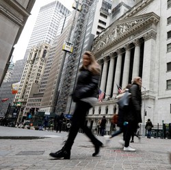 Buka Sesi Perdana Maret, Dow Futures Berkubang di Zona Merah