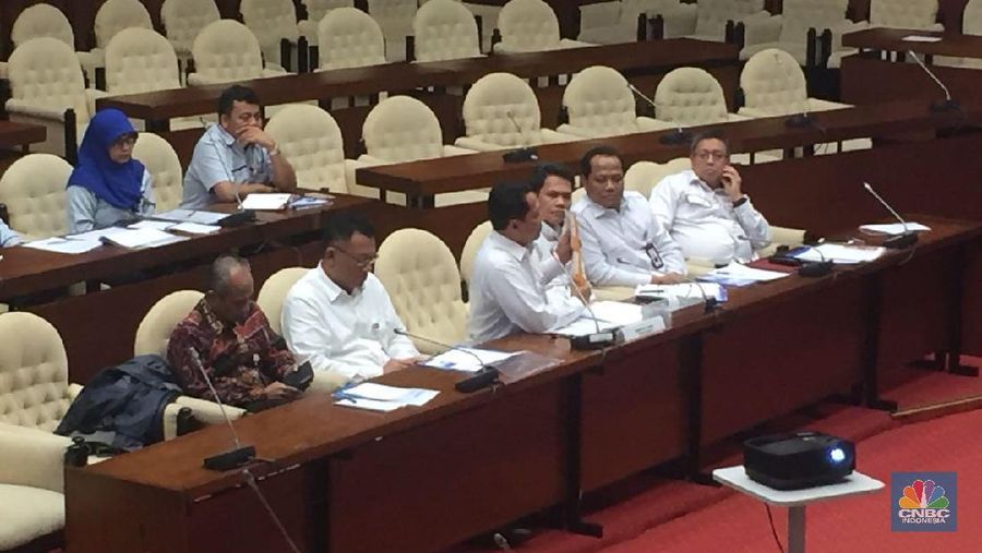 Direktur Utama Bulog Budi Waseso mengatakan tidak ada data beras yang pasti di RI.