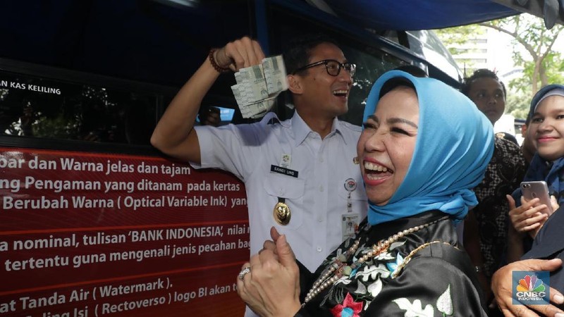 Setiap orang hanya boleh menukarkan uangnya maksimal Rp 3,7 juta dalam sekali penukaran