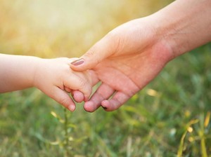 Jurus Pemkab Cirebon Tekan Angka Kematian Ibu dan Anak