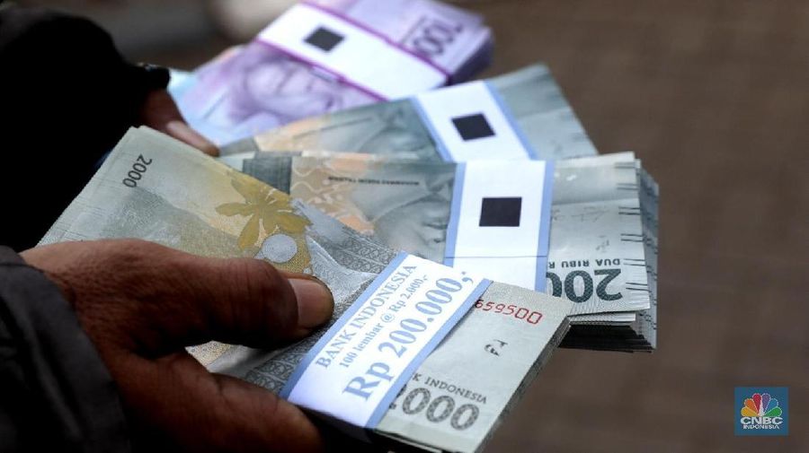 Statistik Perbankan Indonesia OJK menyebutkan per November 2018 nett interest margin (margin bunga bersih) atau NIM bank umum konvensional berada di 5,12%.