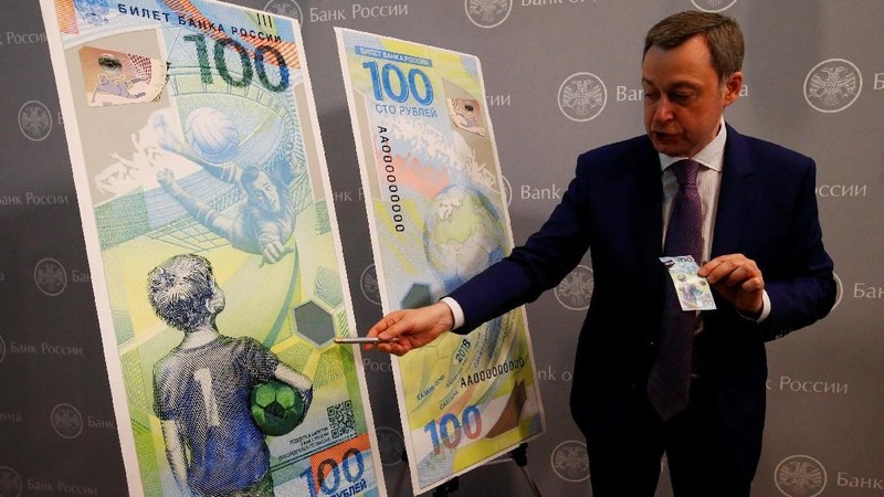 Bank Sentral Rusia telah meluncurkan lembaran 100 rubel untuk memperingati Piala Dunia FIFA 2018 mendatang.