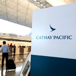 Berdarah-darah! Cathay Pacific Beri Sinyal Rugi Rp 19 T