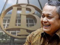 Pasar Galau Nih, Pak Gubernur! Bunga Acuan Turun atau Tidak?