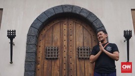 Hanung Kenang Pram Sempat Tolak Rencana Film 'Bumi Manusia'