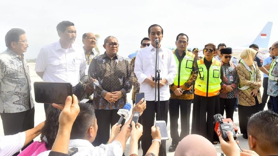 Bandara tersebut yang dibangun di atas lahan seluas 1.800 hektare