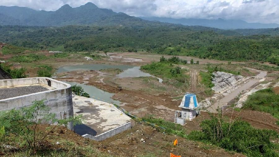 Progresnya kini telah mencapai 75,88% dan ditargetkan rampung akhir 2018.