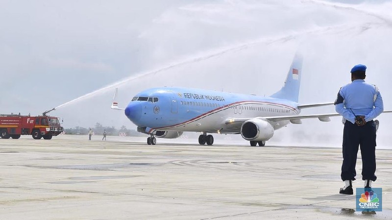 Bandara tersebut yang dibangun di atas lahan seluas 1.800 hektare