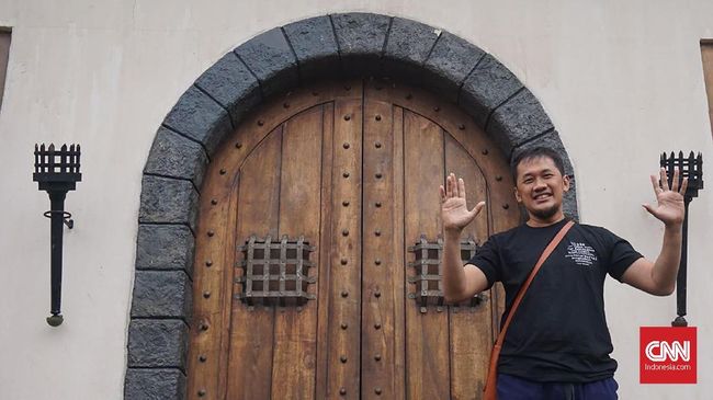 Hanung: 'Bumi Manusia' Itu Soal Cinta Minke dan Annelies