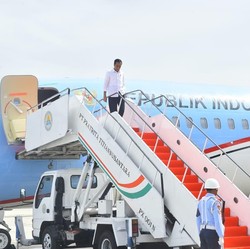 Istana Bantah: Pengecatan Pesawat Jokowi Bukan Foya-foya!