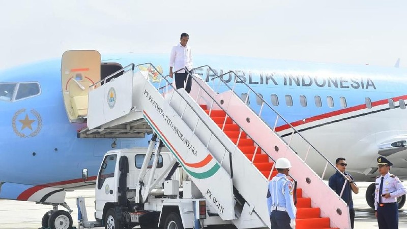 Bandara tersebut yang dibangun di atas lahan seluas 1.800 hektare