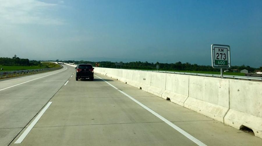 Jalan Tol seksi 3 dan 4 Pejagan-Pemalang sepanjang 37,3 km dari Brebes Timur hingga Pemalang dalam kondisi mantap siap operasi