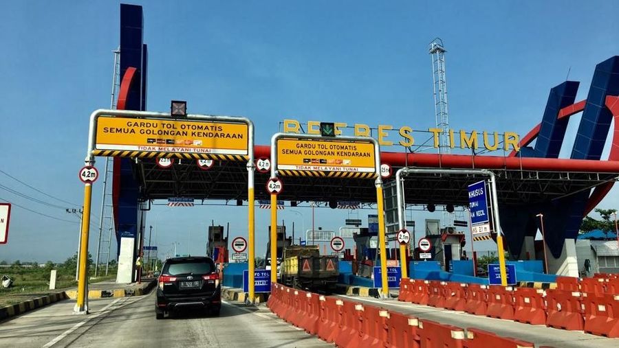 Pemerintah berencana menerapkan one way di sebagian ruas yang terintegrasi dengan Tol Trans Jawa.