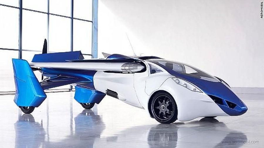 1. Mobil Terbang