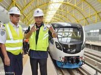 LRT Palembang 'Mati Suri', Tarif Kemahalan?