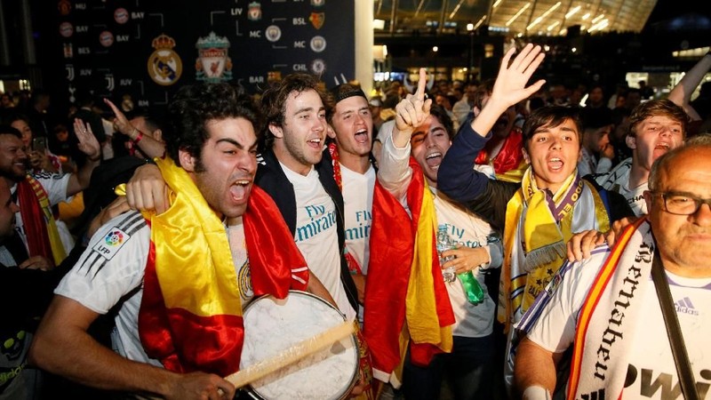 Real Madrid mengunci gelar juara Liga Champions untuk ketiga kali secara beruntun.