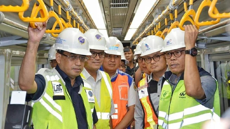 LRT ini konsep transportasi antarmoda dapat berjalan baik sehingga memudahkan masyarakat dalam beraktifitas.