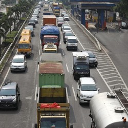 Mengapa Ongkos Logistik RI Masih Mahal?