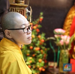 Selamat Hari Raya Waisak 2564, Bunga Lotus Warnai Linimasa