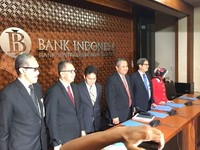 BI Naikkan Bunga Acuan 50 Basis Poin Jadi 5,25%